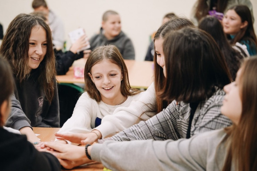 Литва та Тайвань запускають нову освітню ініціативу на Одещині: 300 дітей відвідали STEM-фестиваль у підземній школі